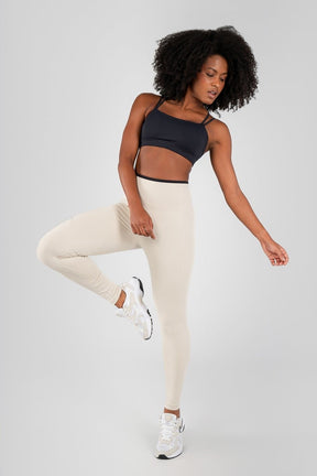 Conjunto Bicolor com Pespontos e Viés Contrastantes (Legging+Top)